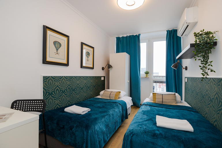 Dwuosobowy pokój z dostępem do wspólnej kuchni w centrum Warszawy