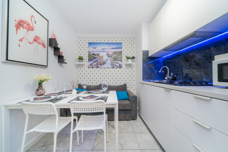 Kitchen in city center apartment for rent – fully equipped and ideal for short or long stays